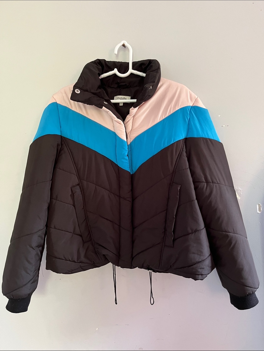 Charlotte Russe Black Colorblock Chevron Puffer Jacket with Blue and Pale Pink